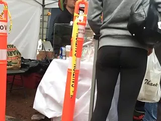 亚洲人安妮·李和在镜头前的性爱机器